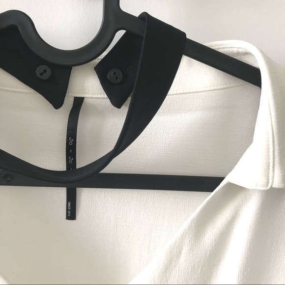 V-shape Choker Blouse Long Sleeve - Picture 4 of 6